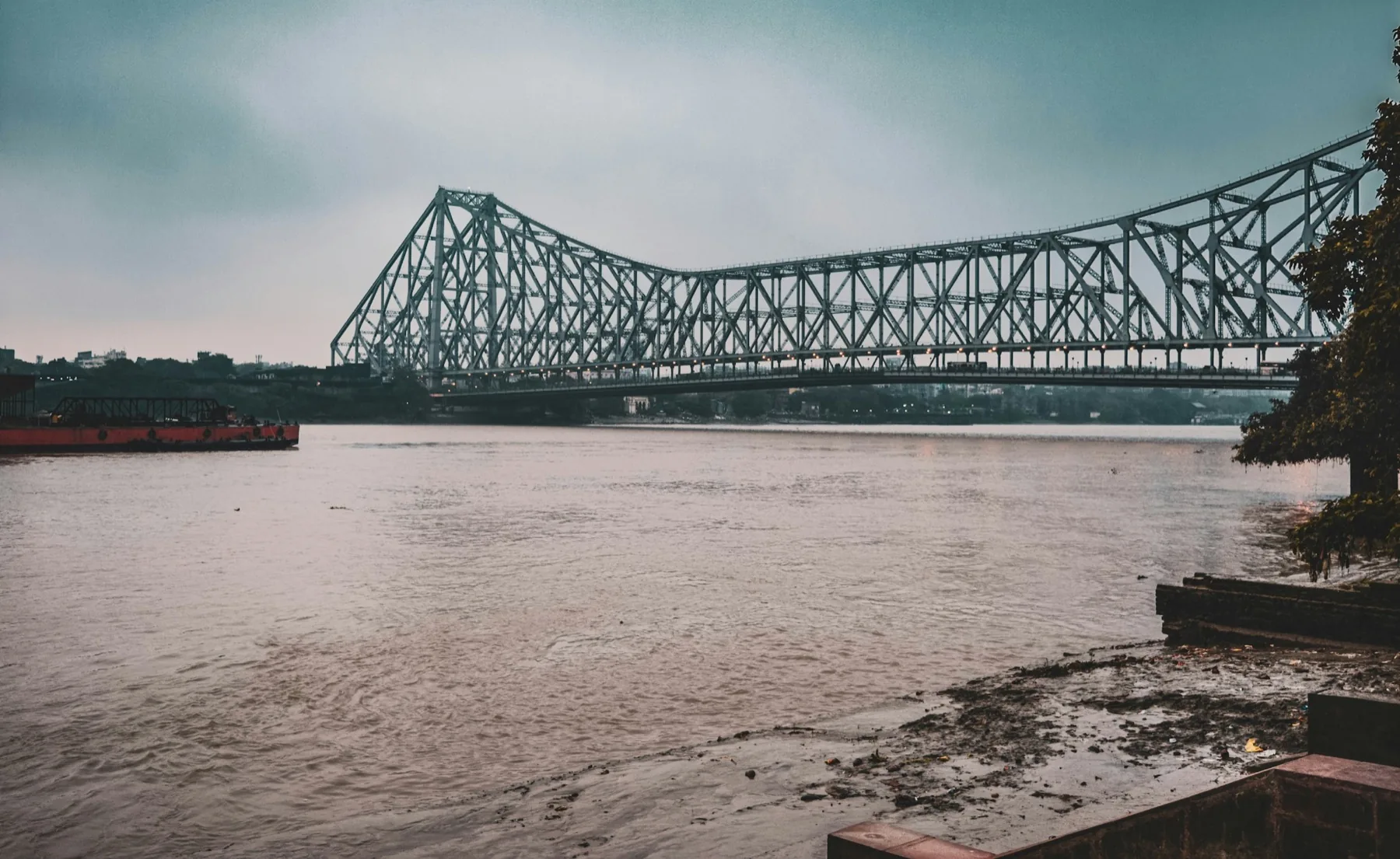 Howrah Bridge over the Hooghly River, Kolkata, India